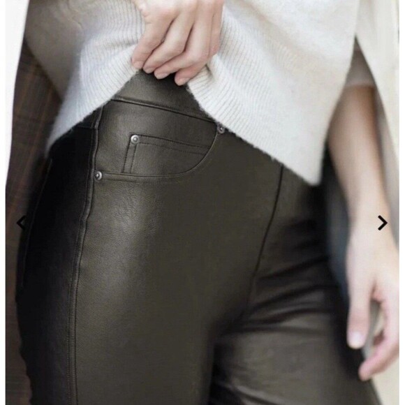 SPANX Leather-Like Skinny Ankle 5-Pocket Pant Women Medium Black Stretch Shaping - Picture 3 of 4